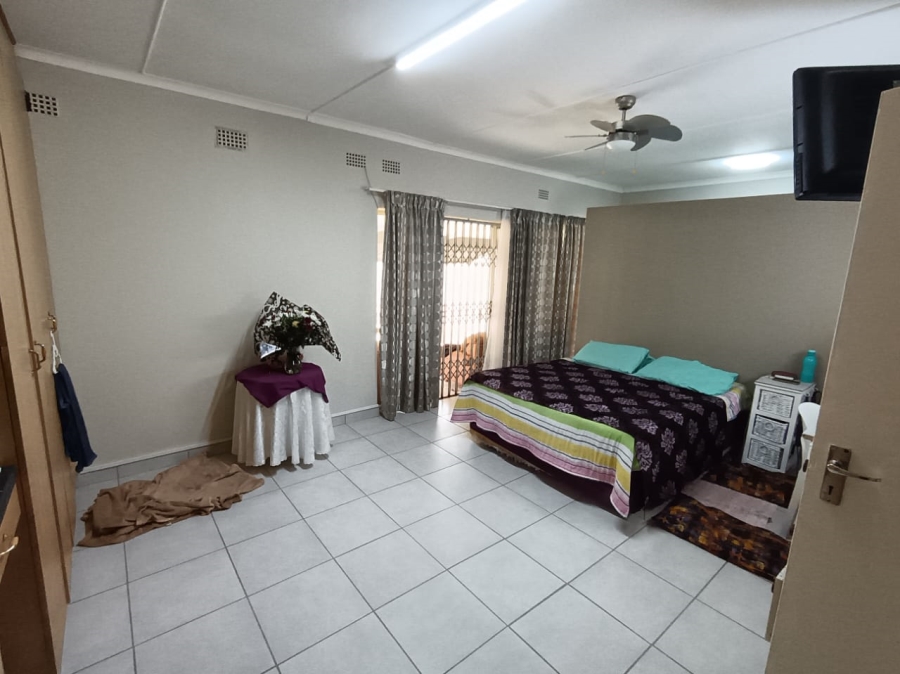 3 Bedroom Property for Sale in Protea Park North West